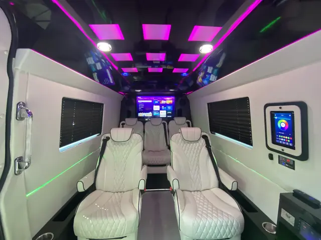 Jet Sprinter captain chairs and table, photo 9 of 75, Sprinter Service NYC