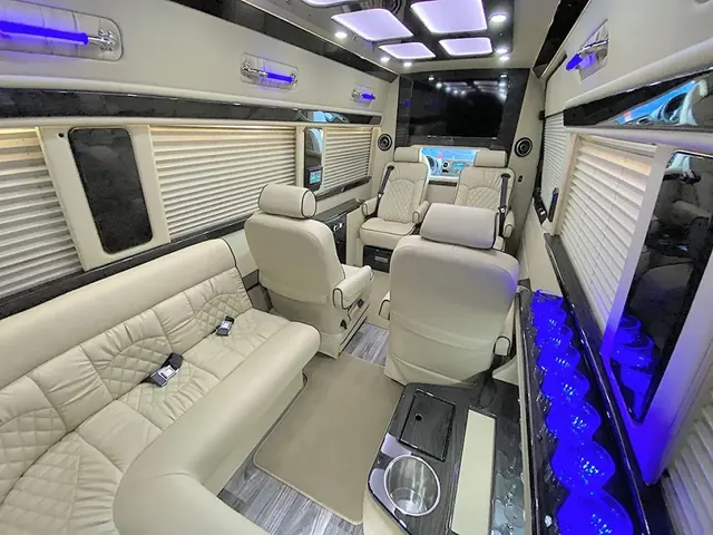 Jet Sprinter captain chairs and table, photo 41 of 75, Sprinter Service NYC