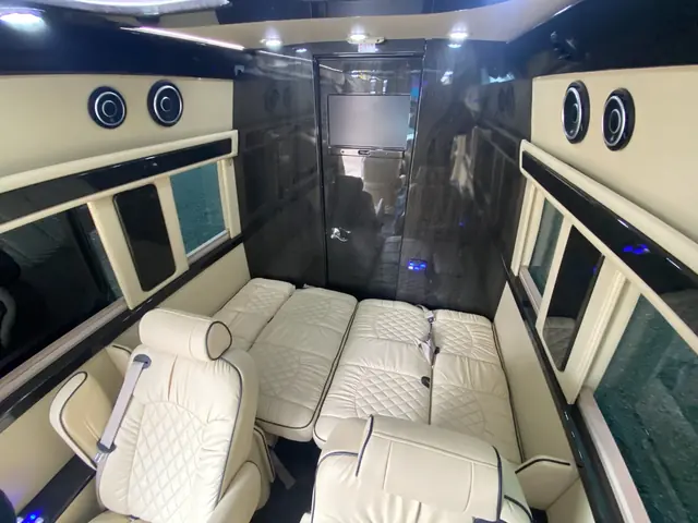 Jet Sprinter captain chairs and table, photo 44 of 75, Sprinter Service NYC