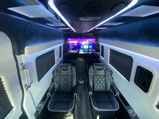 Jet Sprinter captain chairs and table, photo 49 of 75, Sprinter Service NYC