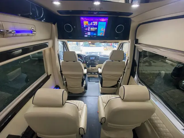Jet Sprinter captain chairs and table, photo 68 of 75, Sprinter Service NYC